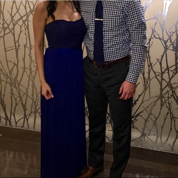 David’s Bridal• Lace and mesh dress - Picture 2 of 5